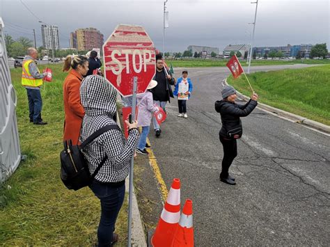 Members show solidarity on picket line outside of Casino Woodbine